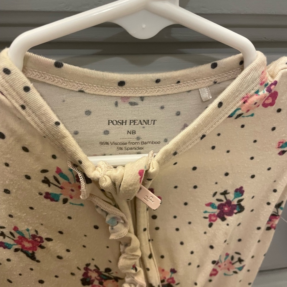 Posh peanut bamboo sleeper